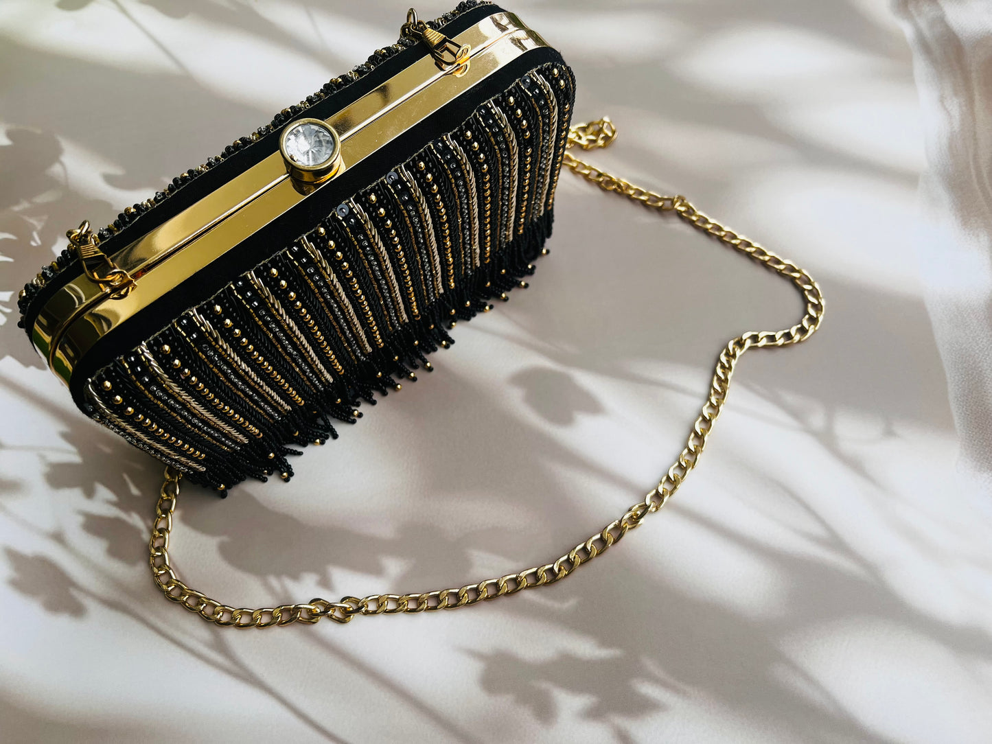 Black-Mist Beads Work Black Clutch