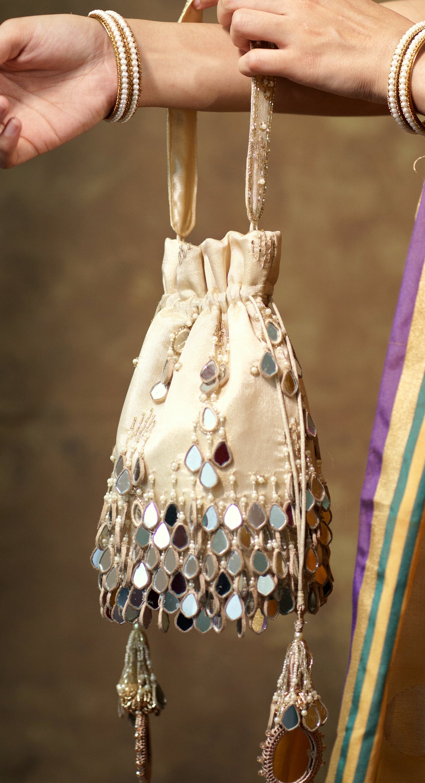Noor-E-Shamaa Mirror Bucket Bag